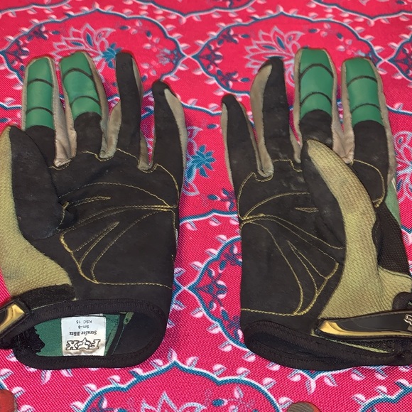 GUC Dirt Bike/ATV Riding Gloves.  Set of 2, Sz S-8, Sz 9. - Picture 4 of 8